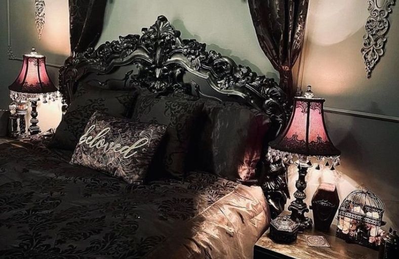 17 Dramatic Gothic Bedroom Ideas for a Dark and Deeply Atmospheric Space Dramatic Gothic Bedroom Ideas