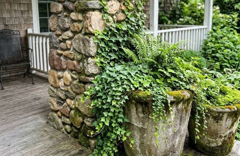 7 Simple Tips to Decorate a Front Porch That Makes a Great First Impression How to decorate front porch