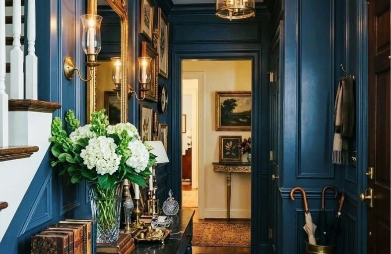 11 Trending Benjamin Moore Entryway Colors Experts Are Loving benjamin moore entryway paint colors