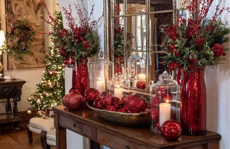29 Stunning Christmas Entryway Ideas to Wow Your Guests stunning-christmas-entryway-ideas